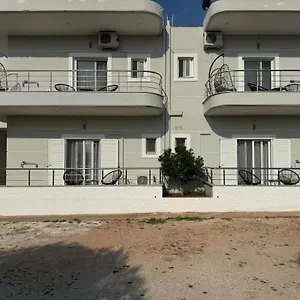 Almando , Ksamil Albanie