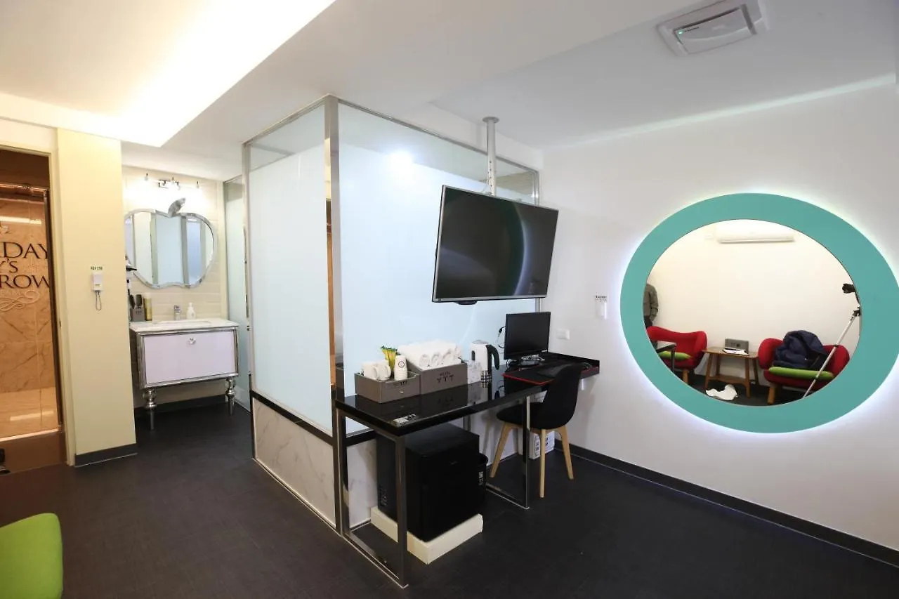 Ytt Hotel Nampo Busan