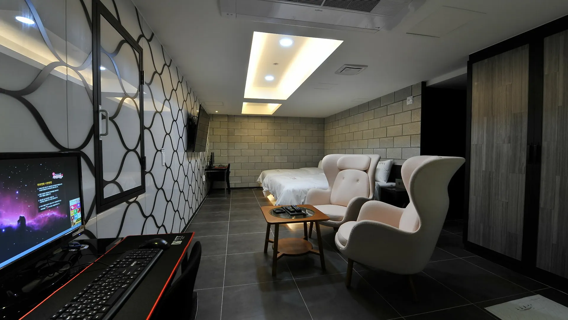 Ytt Hotel Nampo