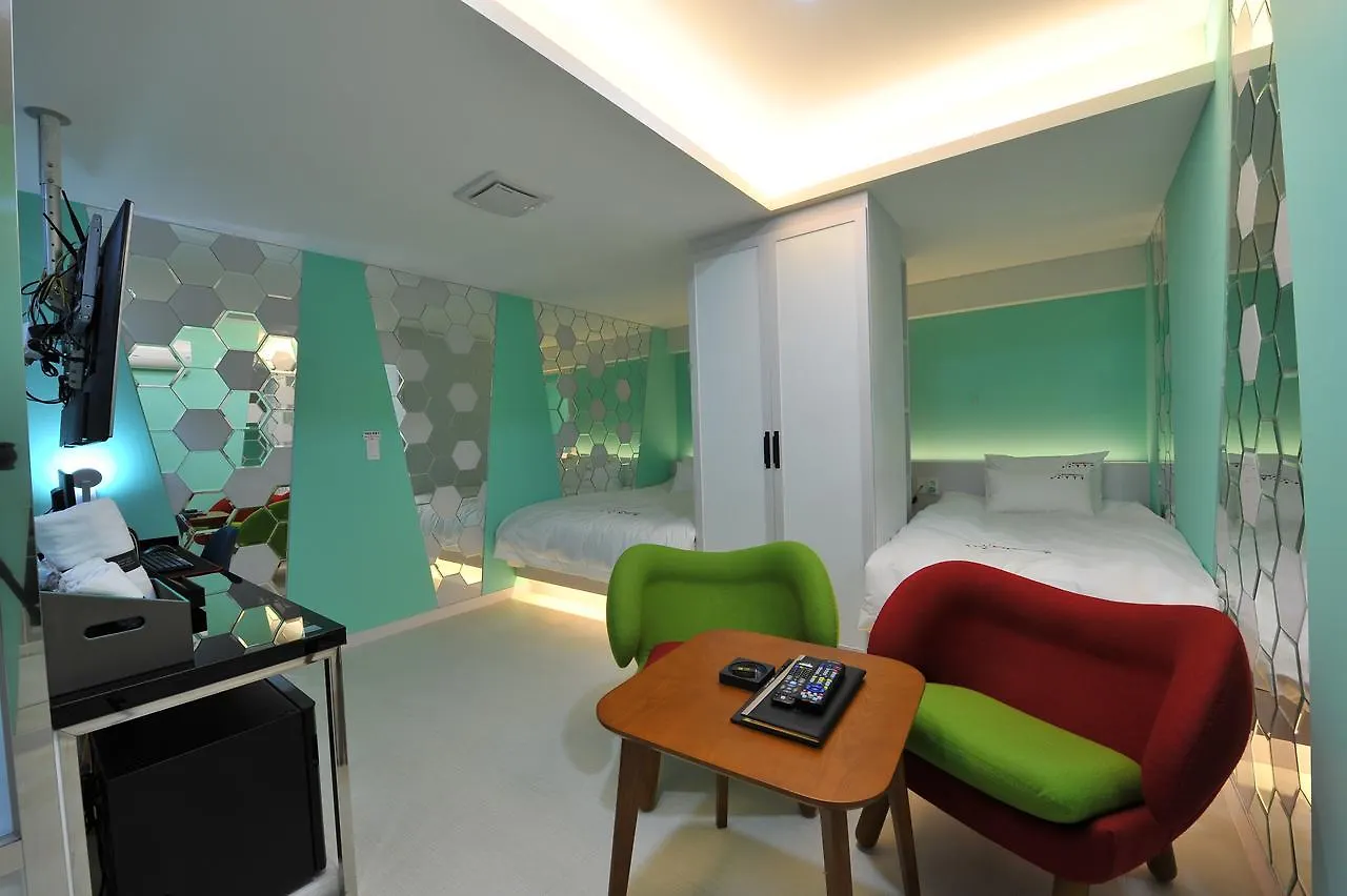 Ytt Hotel Nampo Puszan